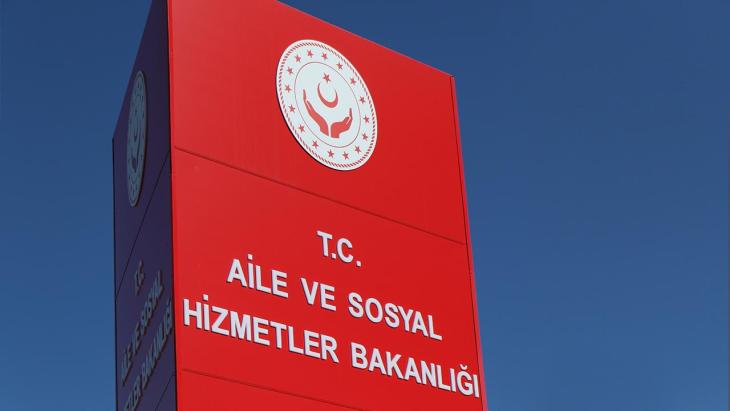 Aile ve Sosyal Hizmetler Bakanlığı ile YÖK arasında iş birliği