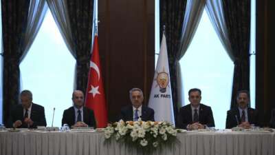 AK Parti’nin “Yeni Anayasa Çalıştayı”nın dördüncüsü başladı