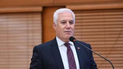 Bozbey’den ‘Anneler Günü’ paylaşımı