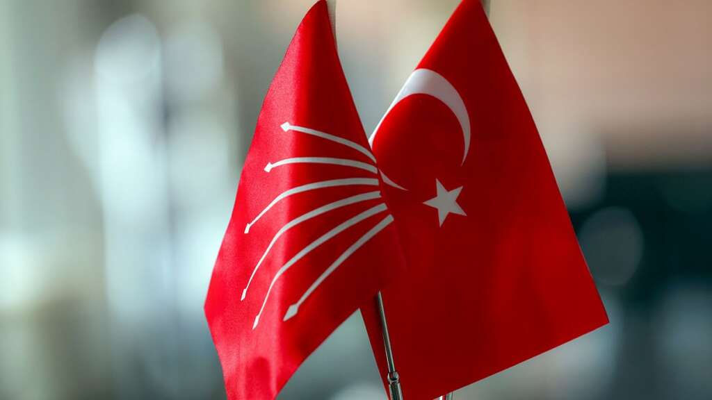 CHP kurultayının iptali davası ertelendi