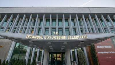 İBB’ye yönelik yolsuzluk soruşturmasında 25 kişi tutuklandı