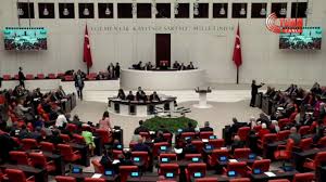 TBMM tartışmayla açıldı