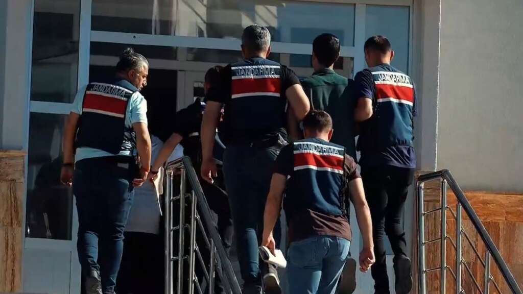Organize suç örgütlerine yönelik operasyon: 33 kişi tutuklandı