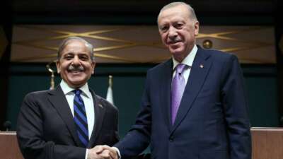 Pakistan Başbakanı Şerif’ten Cumhurbaşkanı Erdoğan’a teşekkür