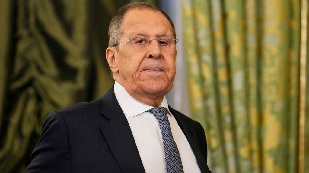 Rusya Dışişleri Bakanı Lavrov’dan gerilimi tırmandıracak açıklamalar: Zelenski acınası bir insan