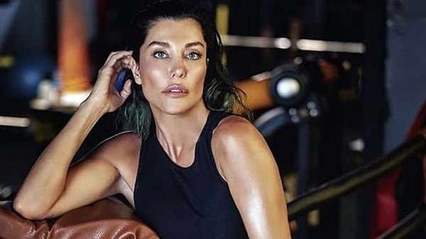 Eski manken Deniz Akkaya’ya 2 yıl 4 ay hapis cezası