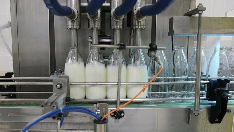 Ticari süt işletmelerince 1 milyon 15 bin 647 ton inek sütü toplandı