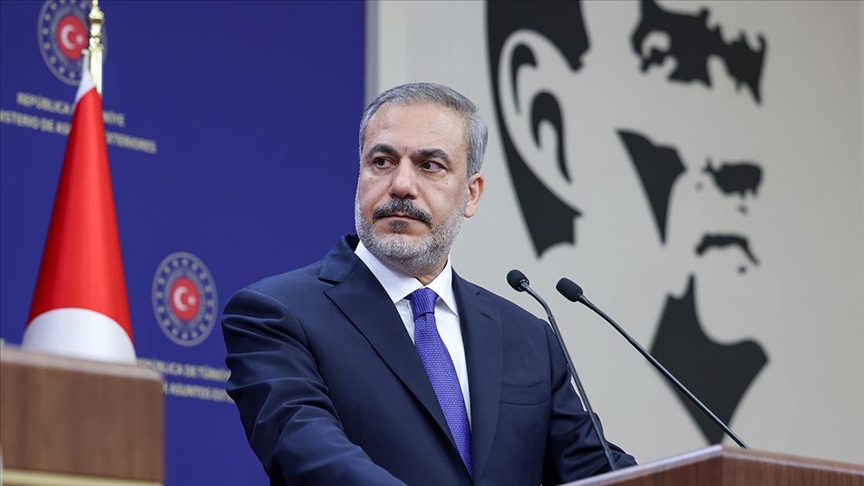Bakan Fidan: Filistinlilerin tehcirle tehdit edilmesi kabul edilemez