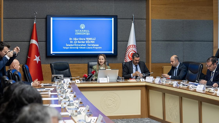 TBMM Kartalkaya Kayak Merkezi’ndeki Otel Yangınını Araştırma Komisyonu’nun görev süresi 1 ay uzatıldı TBMM Kartalkaya Kayak Merkezi’ndeki Otel Yangınını Araştırma Komisyonu’nun görev süresi 1 ay uzatıldı