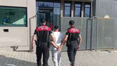 Uygulamada şüphe çekti, 21 yıl hapisle arandığı ortaya çıktı!