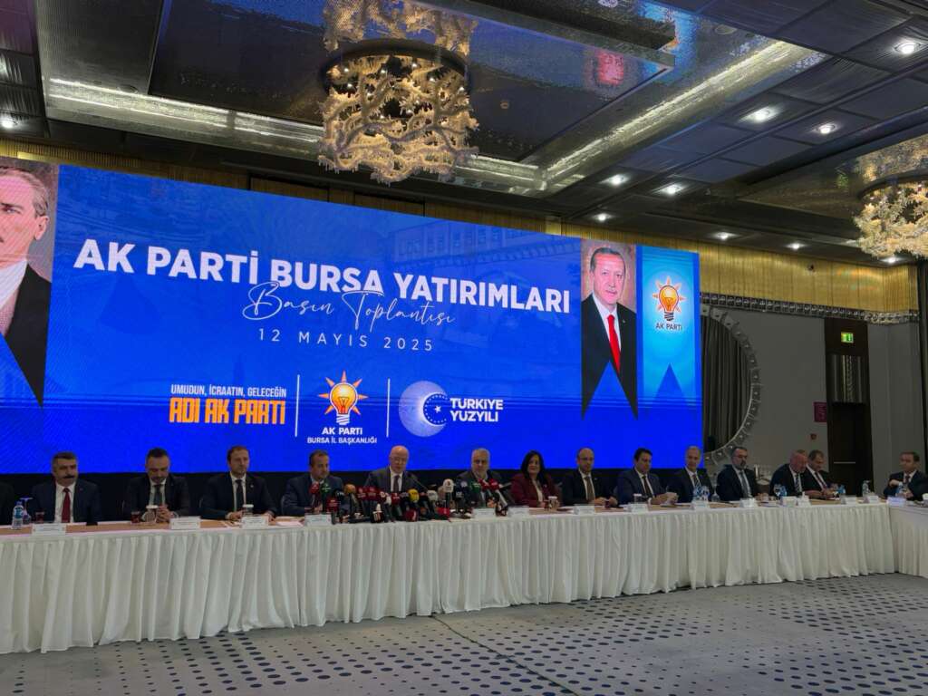 AK Parti Bursa İl Başkanı Gürkan’dan değerlendirme toplantısı