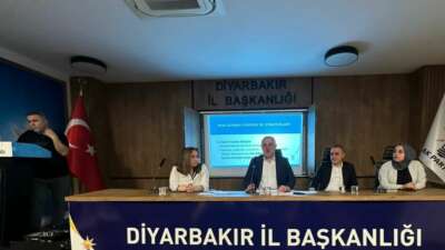 AK Parti Diyarbakır İl Başkanlığında Tanıtım Ve Medya Başkanları Birim Toplantısı gerçekleştirildi