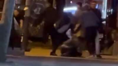 Bursa’nın en işlek caddelerinde tekme tokat dövdü