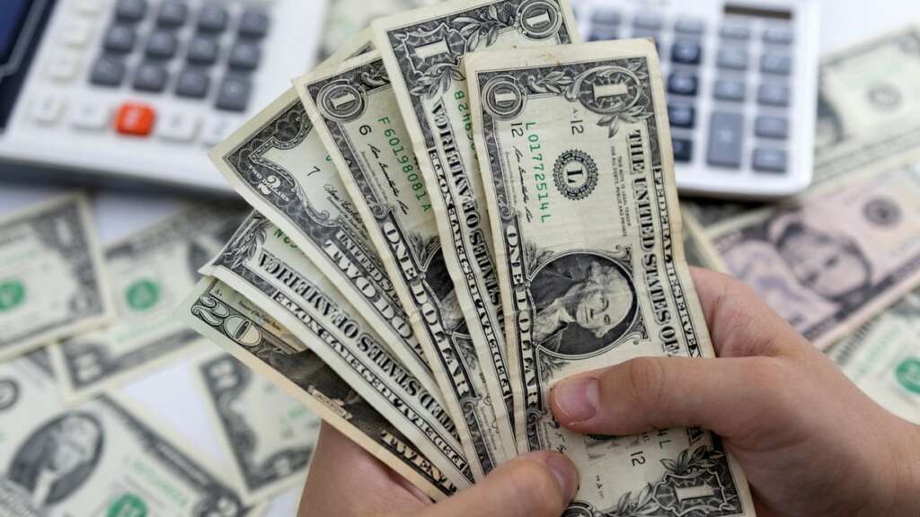 Dolar haftaya yükselişle başladı! Çatışmalar izleniyor