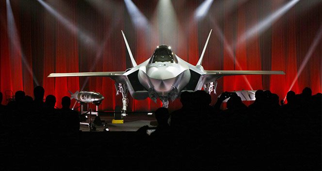 İngiltere nükleer başlık taşıyabilen F-35 alacak