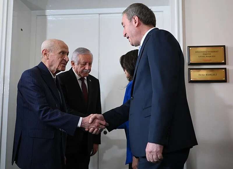 DEM Parti MHP’yi ziyaret etti