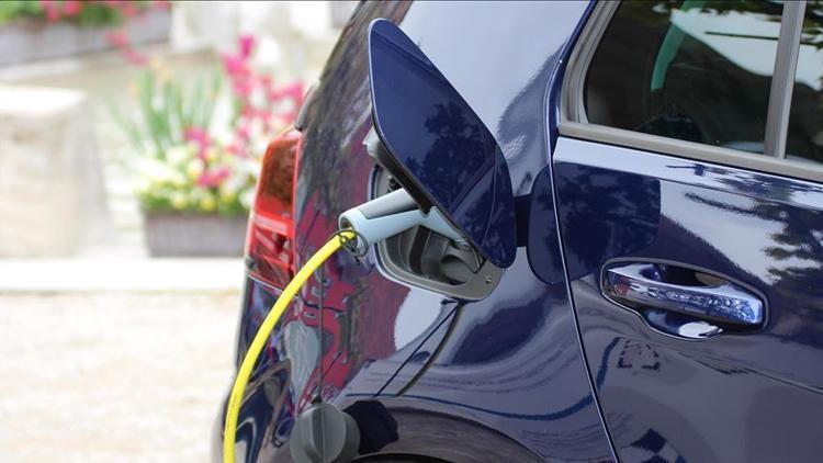 Elektrikli otomobillerde aldatıcı reklamlara 15,8 milyon lira ceza