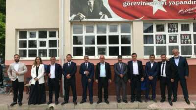 Bursa’da 4 bin seçmen için 11 aday