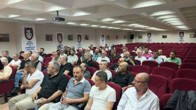 Bursa’da ticari araç sürücülerine fermuar sistemi anlatıldı