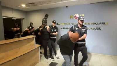 Bursa merkezli 6 ilde dolandırıcılık operasyonu