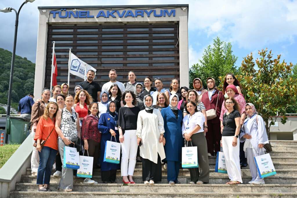 Başkan Yılmaz üreten kadınları ağırladı