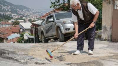 Bursa’da 452 yıllık izi, her gün temizliyor
