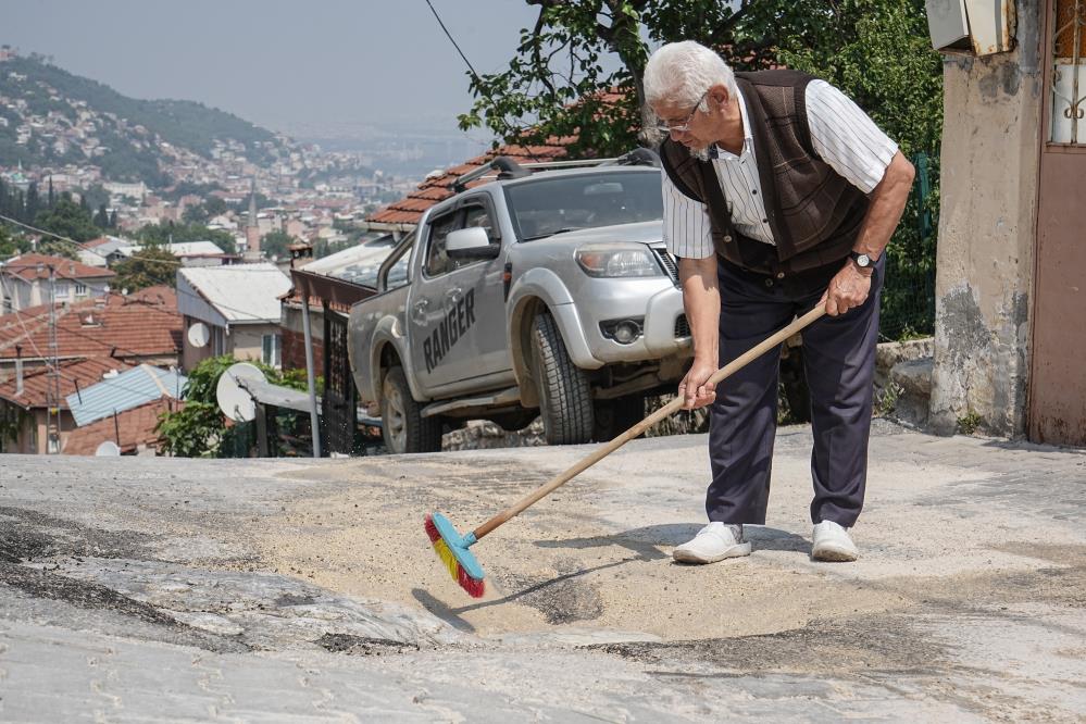 Bursa’da 452 yıllık izi, her gün temizliyor