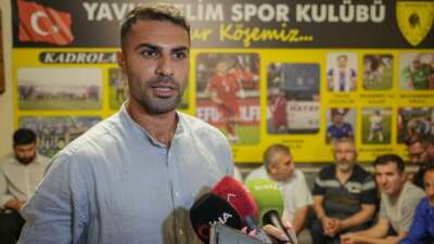 ‘Bursaspor’a inanıyorum…’ Zeki Çelik’ten alkışlanacak hareket