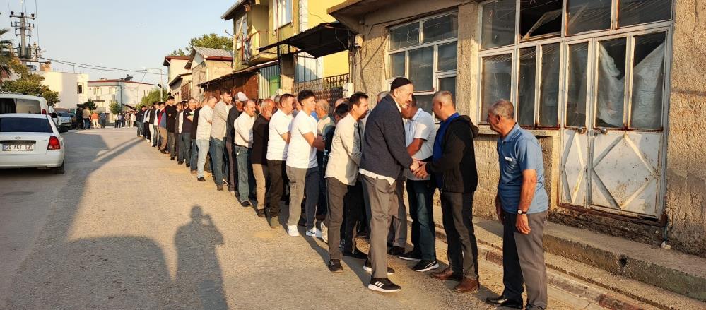 Bursa’da 2 asırdır süren gelenek bu bayram da bozulmadı Bursa’da 2 asırdır süren gelenek bu bayram da bozulmadı