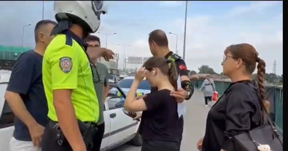 Bursa’da sınava giderken araçları arızalandı, gözyaşlarına boğuldu