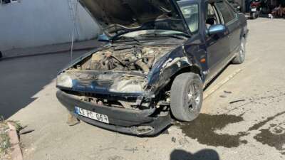 Bursa’da otomobiller çarpıştı