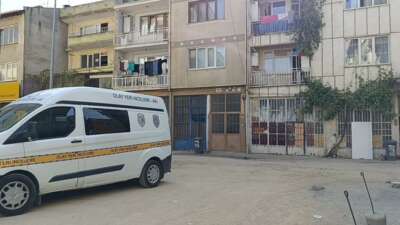 Bursa’da küçük çocuk balkondan düştü