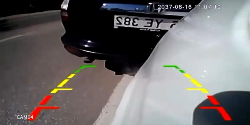 Mudanya Yolu’nda makas dehşeti…İki aracın karıştığı kaza kamerada Mudanya Yolu’nda makas dehşeti…İki aracın karıştığı kaza kamerada