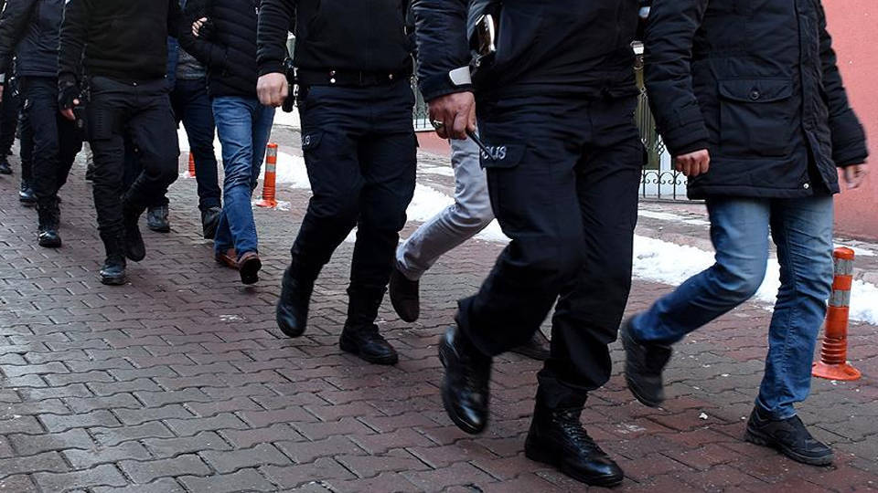 ‘Sarallar’ suç örgütü oldukları iddiasıyla yargılanan 62 sanıklı davada 20 sanığa tahliye