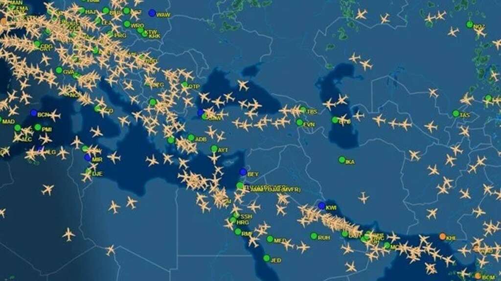 Savaş çanları uçakların rotasını değiştirdi