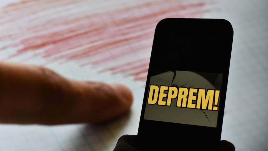 Muğla açıklarında korkutan deprem! İzmir ve Antalya’da da hissedildi
