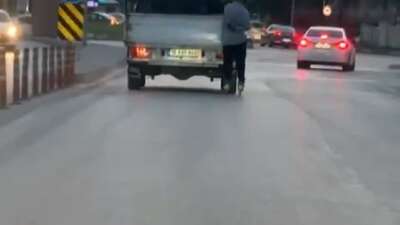 Bursa’da tehlikeli yolculuk kamerada