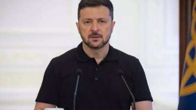 Zelenskiy: “Yarın İstanbul’da heyetimize Rustem Umerov başkanlık edecek”