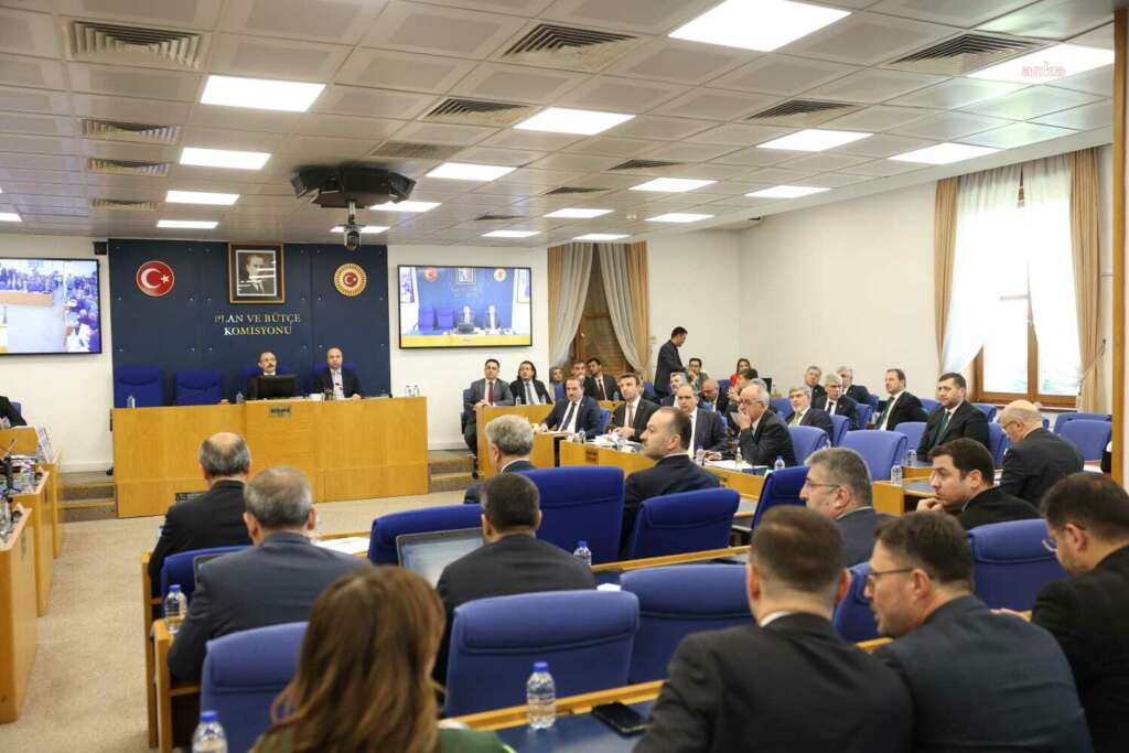 Komuta kademesi için yaş düzenlemesi getiren teklif Plan ve Bütçe Komisyonu’nda
