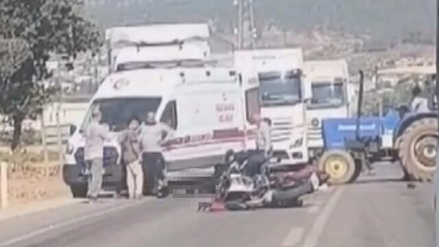 Motosikletler çarpıştı! 2 can kaybı var!