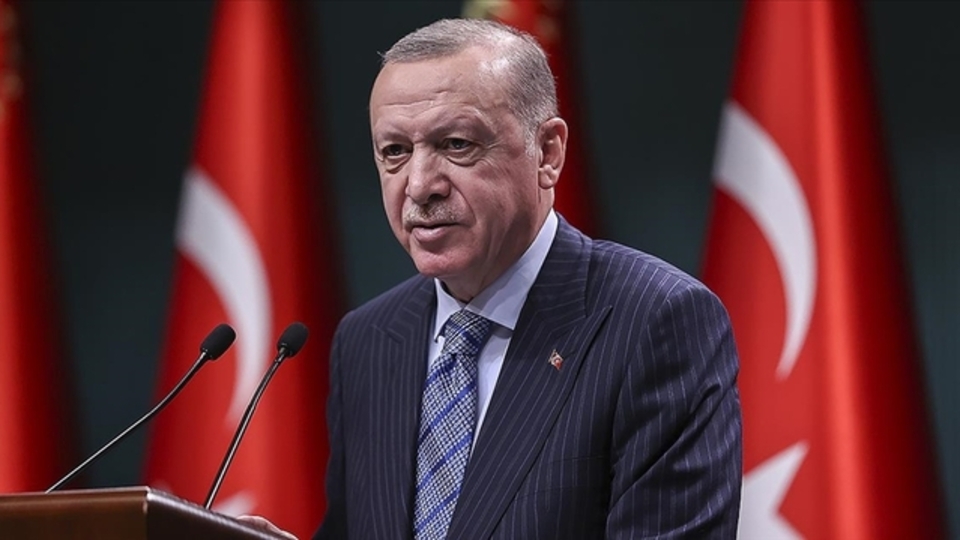 Erdoğan’dan erken seçim çağrılarına yanıt: Seçim 2028 yılında yapılacak Bay Özgür