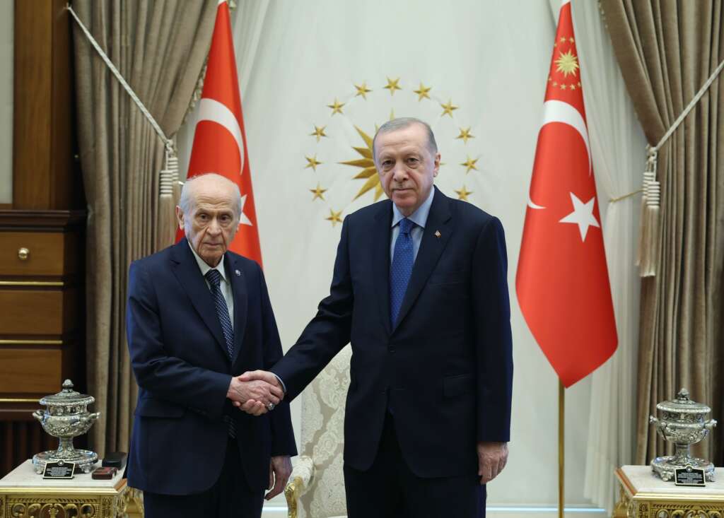 Erdoğan, MHP Genel Başkanı Bahçeli ile görüştü Erdoğan, MHP Genel Başkanı Bahçeli ile görüştü