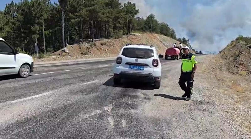 Harmancık’ta yangın yeniden büyüdü Harmancık’ta yangın yeniden büyüdü