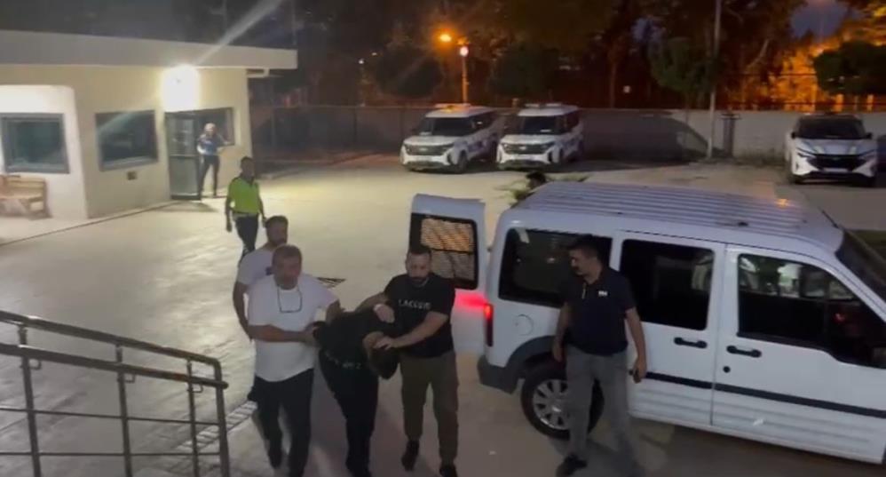 Bursa’da namaz çıkışında kan döktü: Yanlışlıkla 3 kişiyi daha vurdu