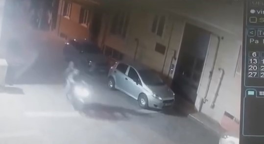 Bursa’da yeni aldığı motosikleti çalıp, yaktılar!