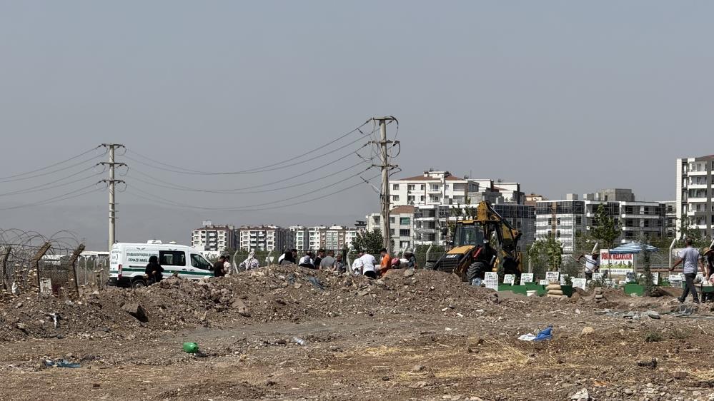 5 aylık hamile Helin öldürüldü