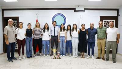 BUÜ’lü kadınlardan çifte şampiyonluk