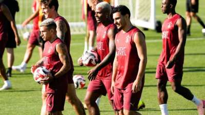 Galatasaray, ilk hazırlık maçına çıkacak