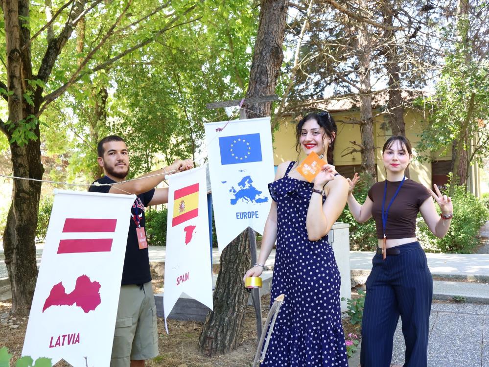 Bursa’da Erasmus öğrencilerine ‘güle güle’ etkinliği