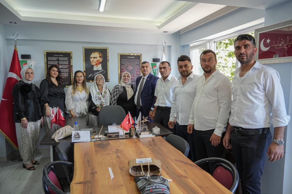 Bursa’da o mahalle bir günlüğüne kadınlara emanet edildi